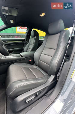 Седан Honda Accord 2022 в 