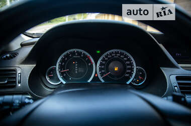 Седан Honda Accord 2011 в 