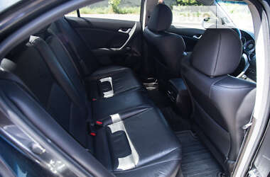 Седан Honda Accord 2011 в 