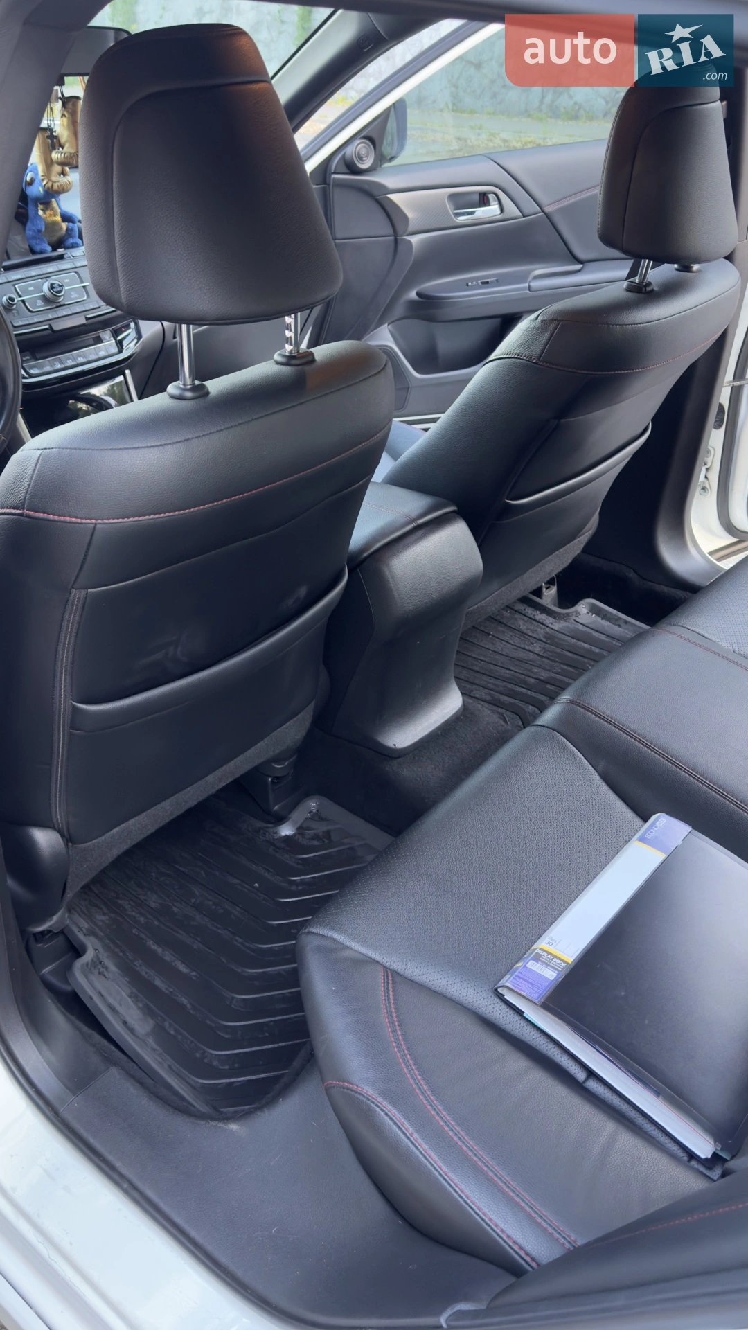 2017 Honda Accord - мініатюра 25