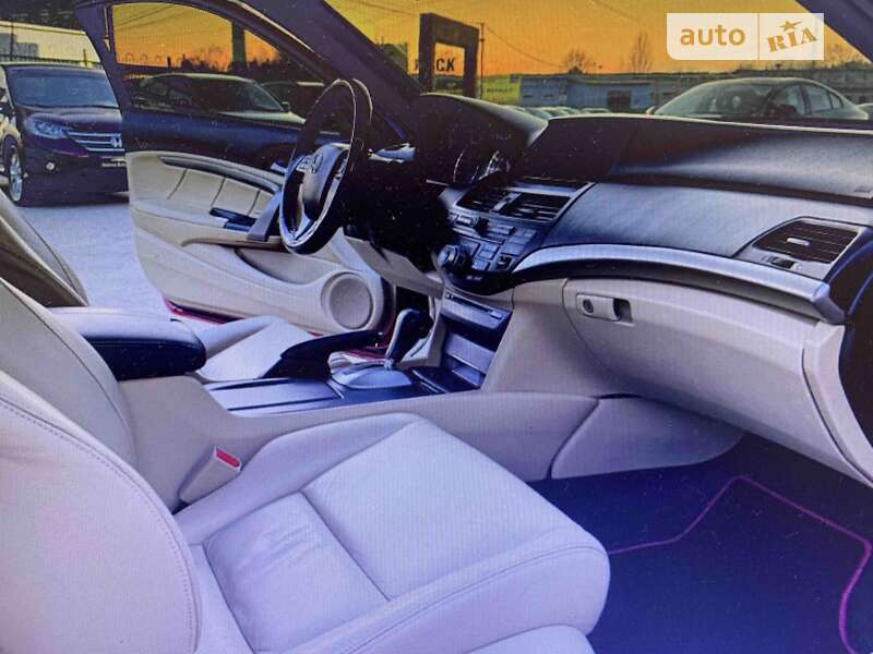 Купе Honda Accord 2008 в Одессе