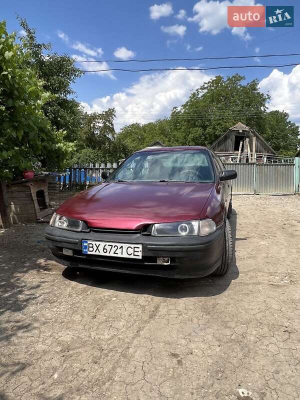 Седан Honda Accord 1993 в Кам'янець-Подільському