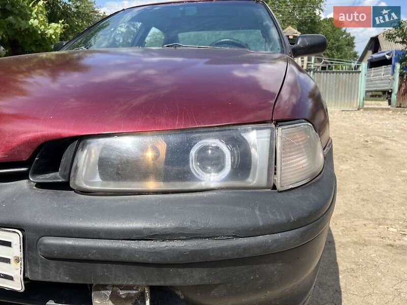 Седан Honda Accord 1993 в Кам'янець-Подільському