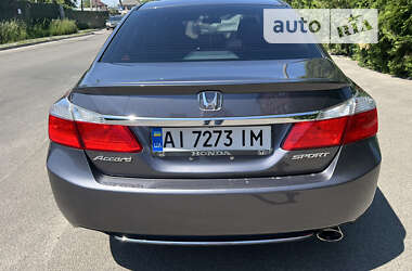 Седан Honda Accord 2014 в Києві