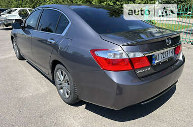 Седан Honda Accord 2014 в Києві