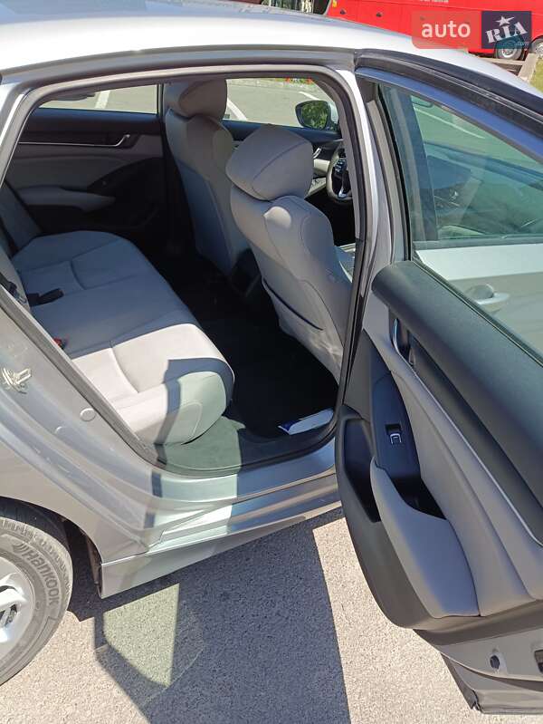 Седан Honda Accord 2019 в Тернополі