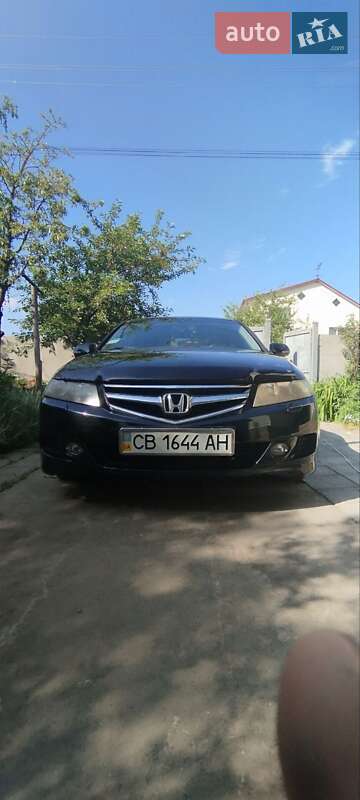 Седан Honda Accord 2006 в Чернигове