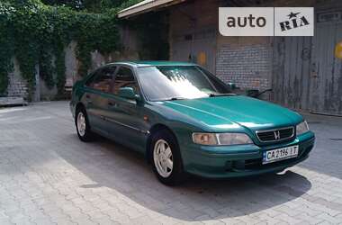 Седан Honda Accord 1996 в Умані