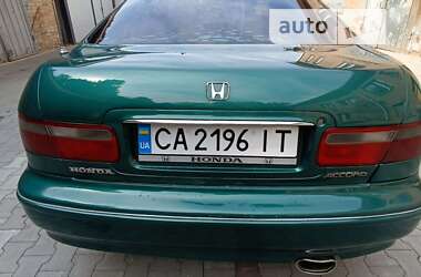 Седан Honda Accord 1996 в Умани