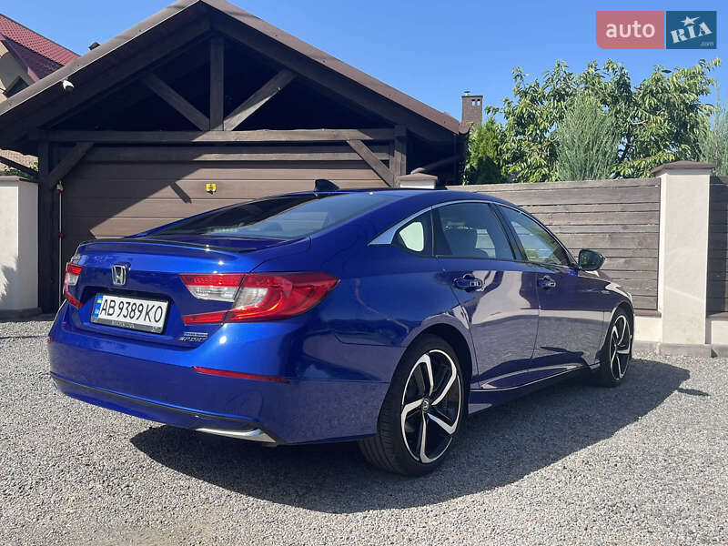 Седан Honda Accord 2022 в Вінниці