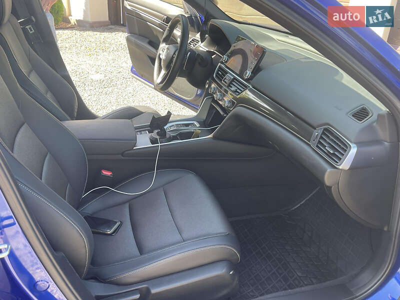 Седан Honda Accord 2022 в Вінниці