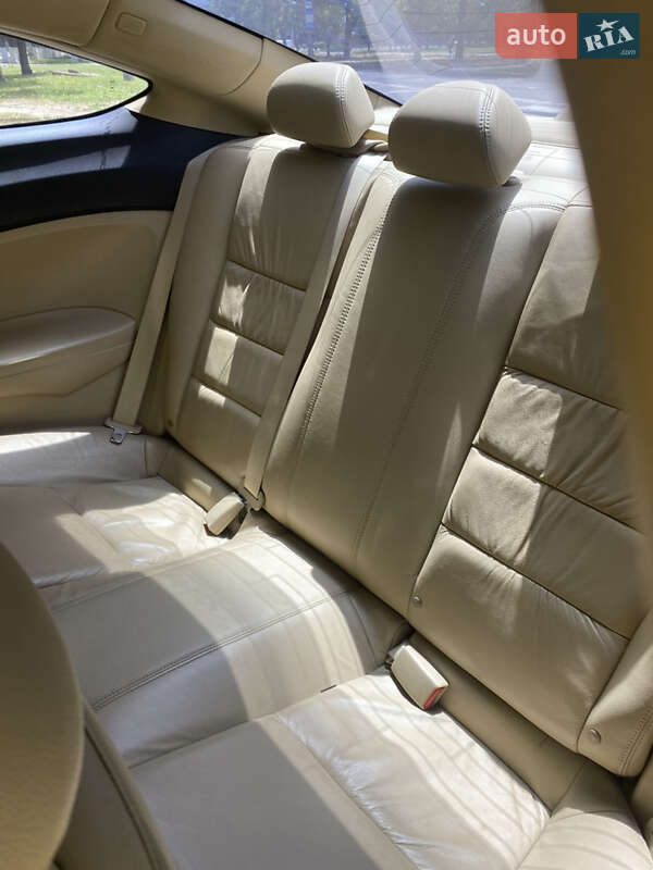 Купе Honda Accord 2011 в Николаеве