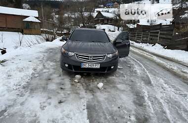 Седан Honda Accord 2009 в Сколе