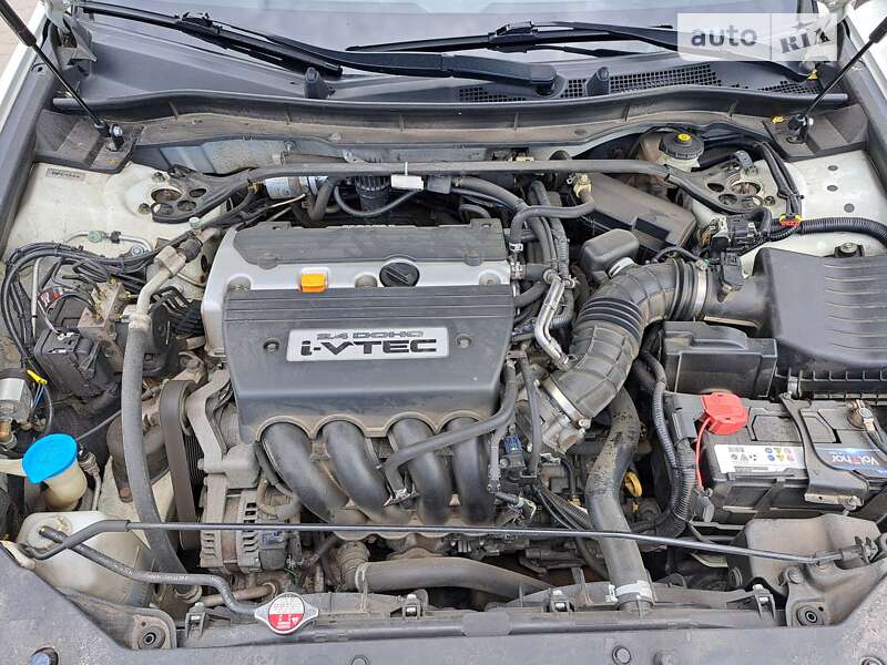 Седан Honda Accord 2011 в Києві