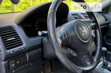 Седан Honda Accord 2006 в Киеве