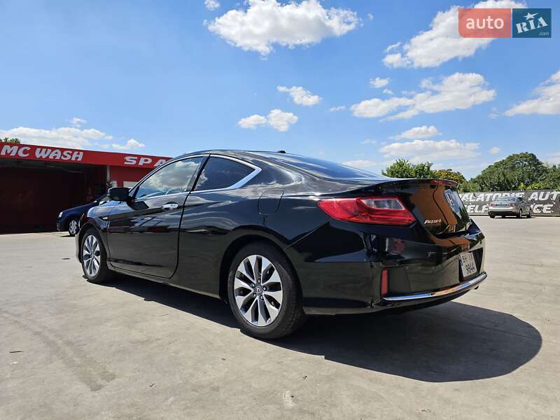 Купе Honda Accord 2012 в Измаиле