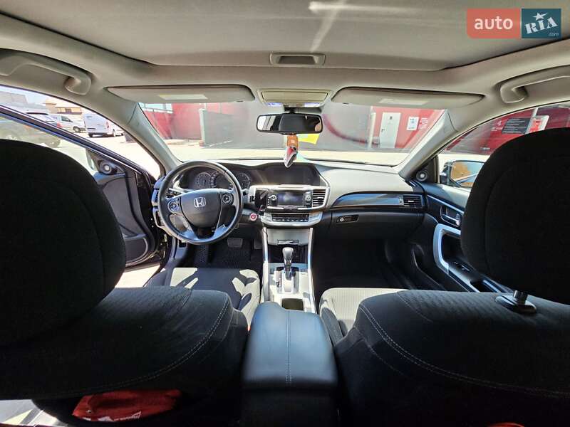 Купе Honda Accord 2012 в Измаиле