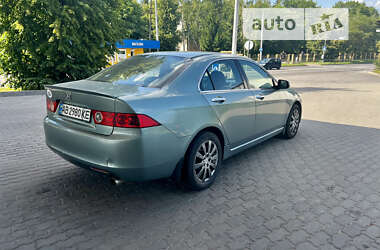 Седан Honda Accord 2004 в Виннице