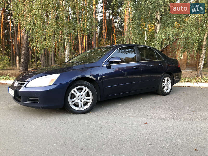 Седан Honda Accord 2006 в Киеве