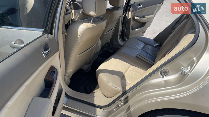 Седан Honda Accord 2006 в Черкасах