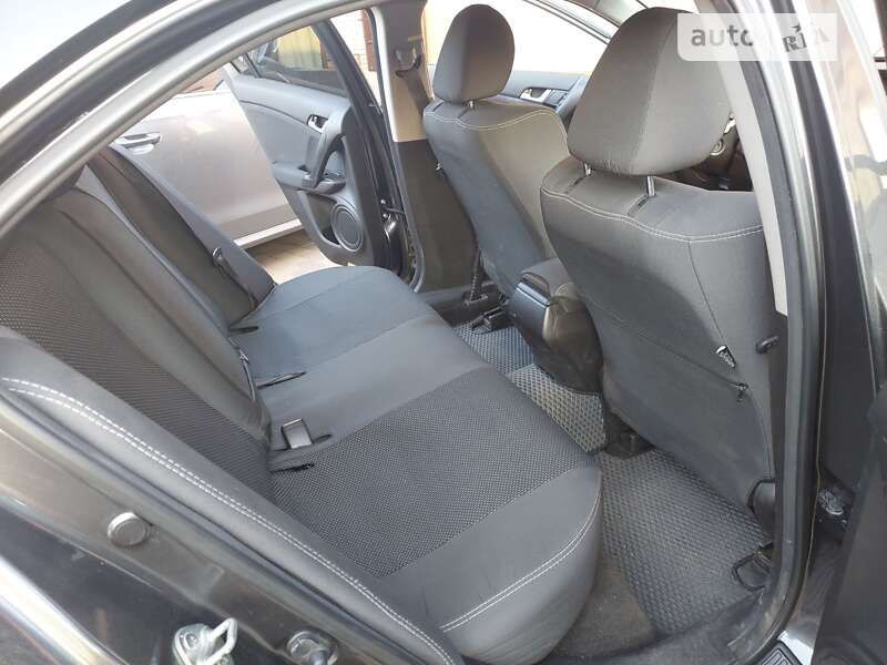 Седан Honda Accord 2012 в Киеве