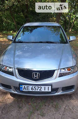 Седан Honda Accord 2004 в Новомосковске