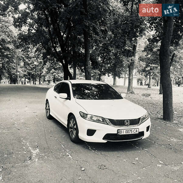 Купе Honda Accord 2013 в Полтаві