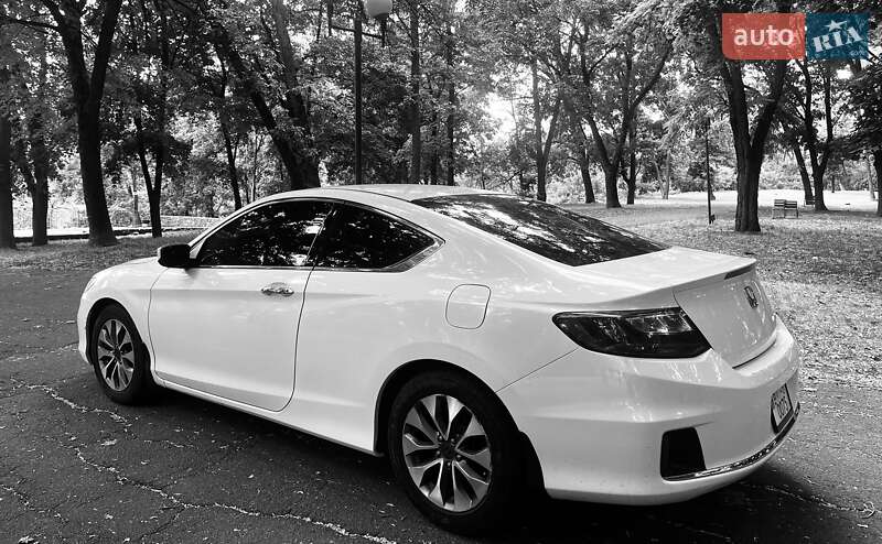 Купе Honda Accord 2013 в Полтаві