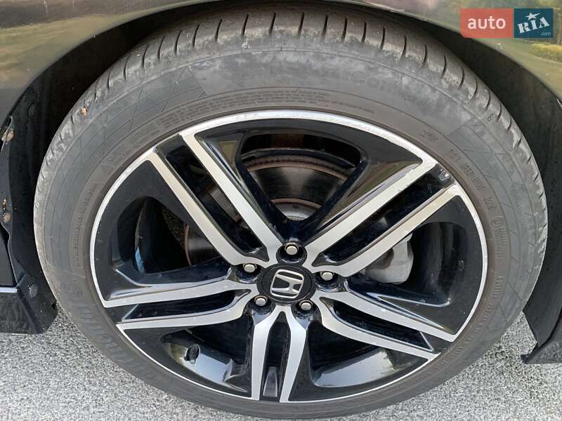 Седан Honda Accord 2016 в Днепре