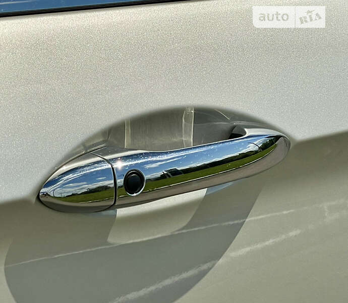 Седан Honda Accord 2013 в Ровно