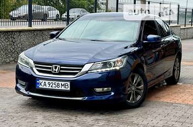 Седан Honda Accord 2013 в Білій Церкві