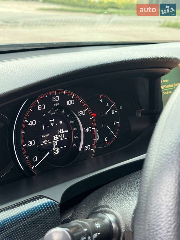 Купе Honda Accord 2012 в Теофиполе