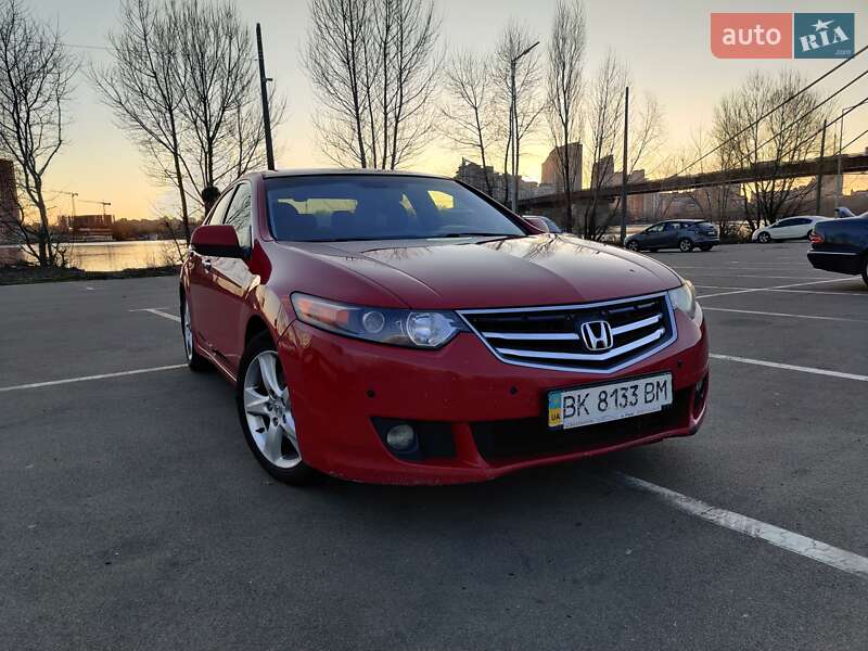 Седан Honda Accord 2008 в Києві