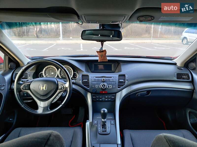 Седан Honda Accord 2008 в Києві