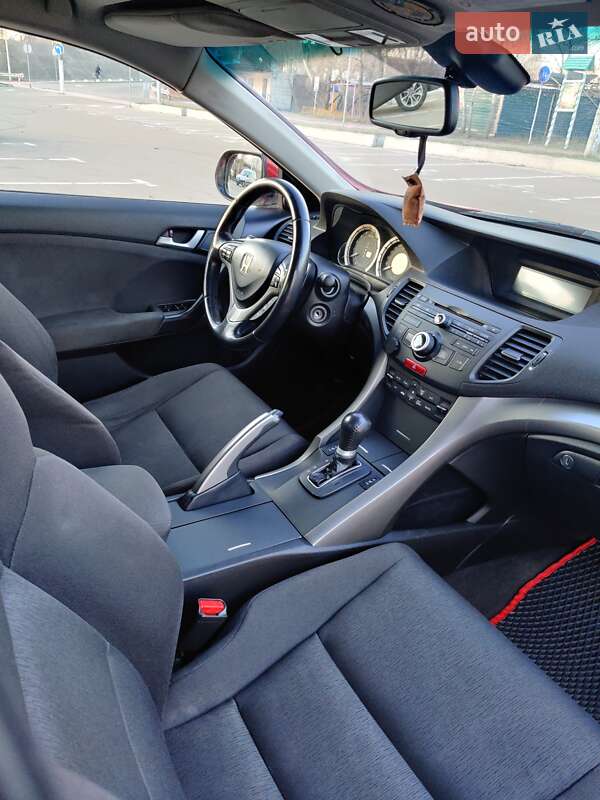 Седан Honda Accord 2008 в Києві