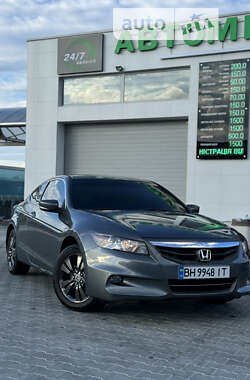 Купе Honda Accord 2012 в 