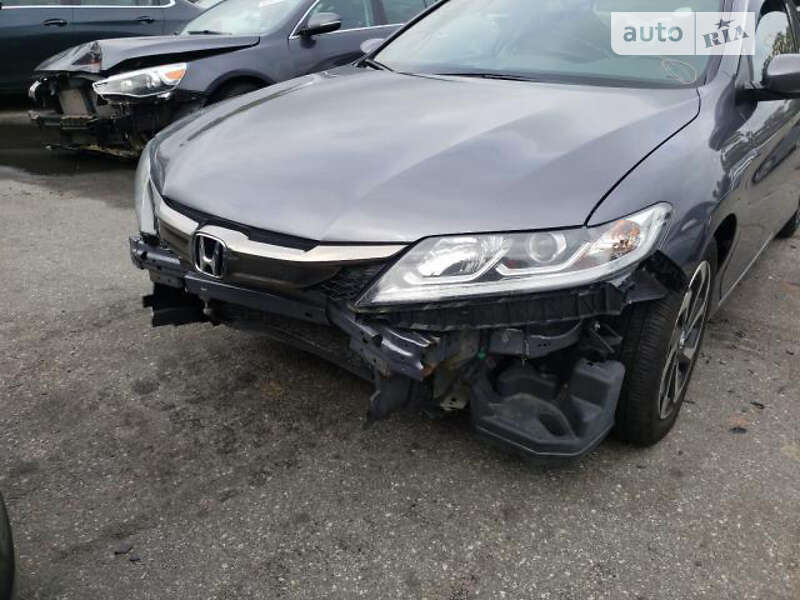 Купе Honda Accord 2016 в Львове