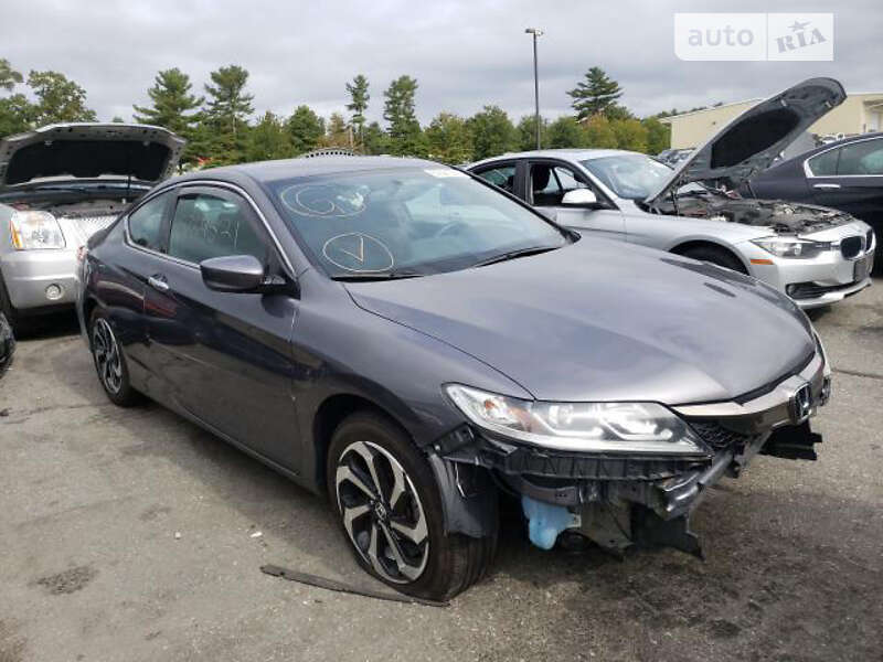 Купе Honda Accord 2016 в Львове