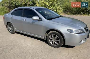 Седан Honda Accord 2004 в 