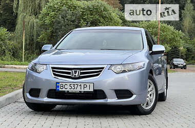 Седан Honda Accord 2011 в Львове