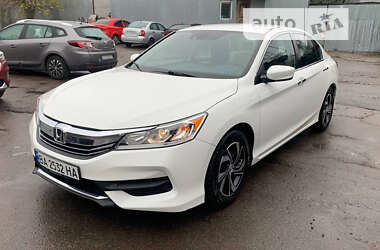 Седан Honda Accord 2016 в Киеве