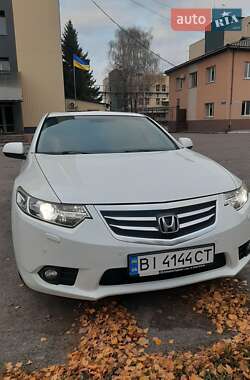 Седан Honda Accord 2012 в 