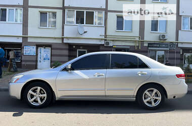 Седан Honda Accord 2003 в Киеве