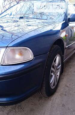 Седан Honda Accord 1993 в 