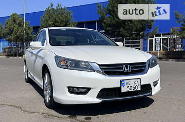 Седан Honda Accord 2015 в Одессе