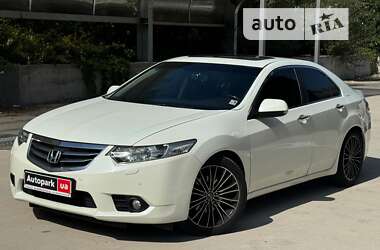 Седан Honda Accord 2011 в Киеве