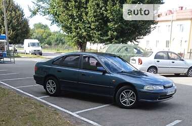 Седан Honda Accord 1993 в Мені