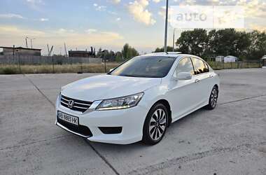 Седан Honda Accord 2014 в Києві