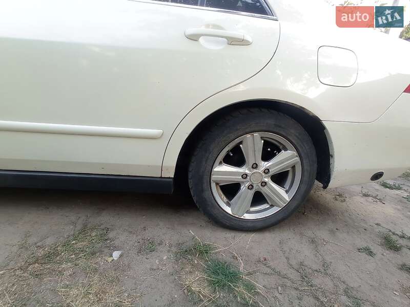 Седан Honda Accord 2006 в Кролевце