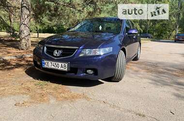 Седан Honda Accord 2004 в Днепре